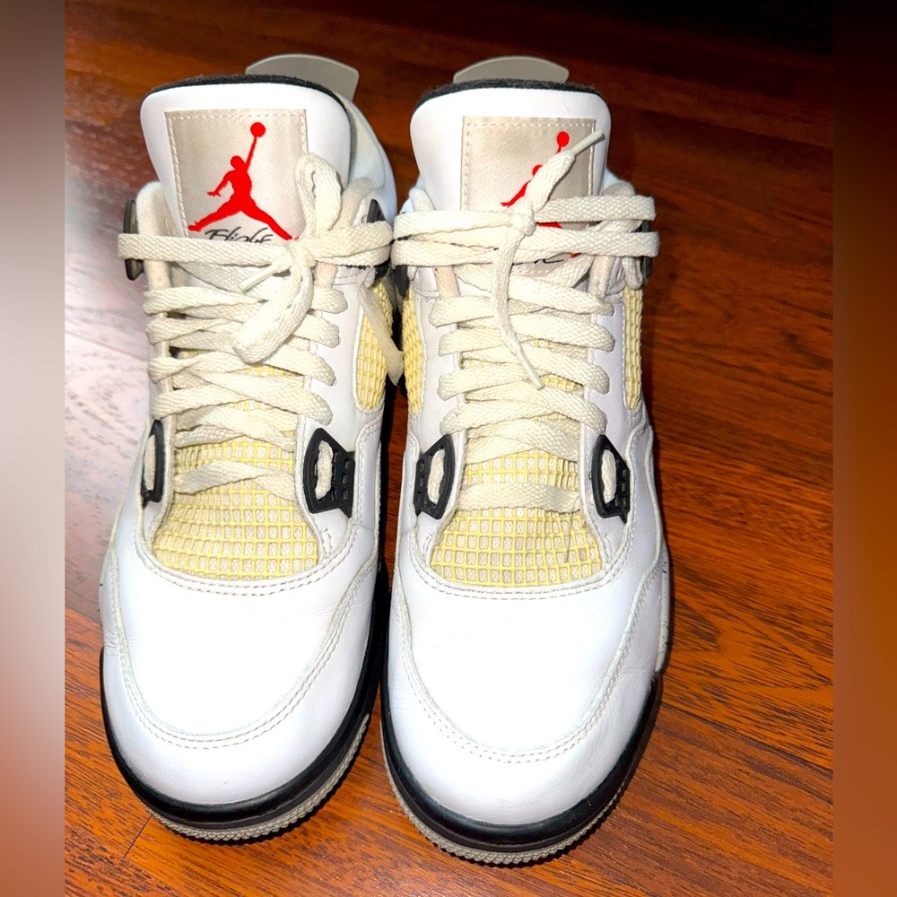 Jordan 4s. 9.5. Worn.